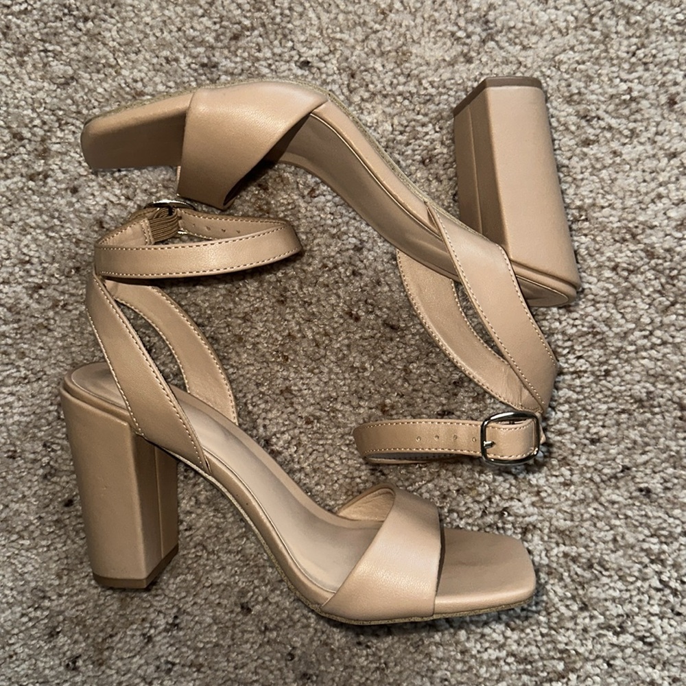 Nude Heels Size 7